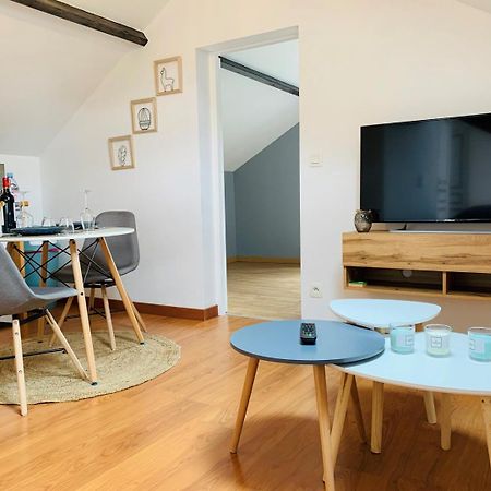 Appartement au style scandinave - pour deux personnes proche de Chartres Luisant Extérieur photo
